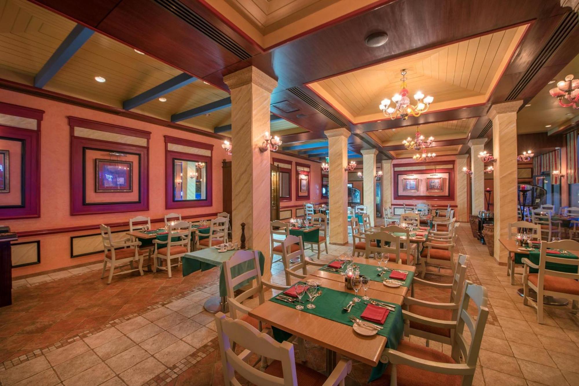 Reef Oasis Blue Bay Resort & Spa Sharm el Sheikh Esterno foto The restaurant