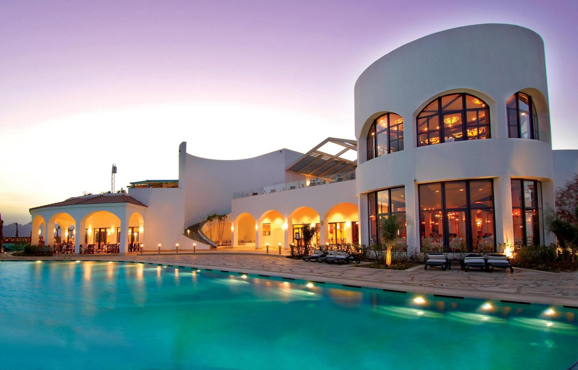 Reef Oasis Blue Bay Resort & Spa Sharm el Sheikh Esterno foto The Royal